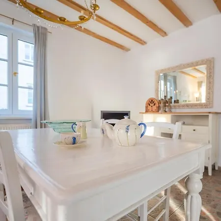 Gutshaus Krimvitz 1 Apartment Putbus